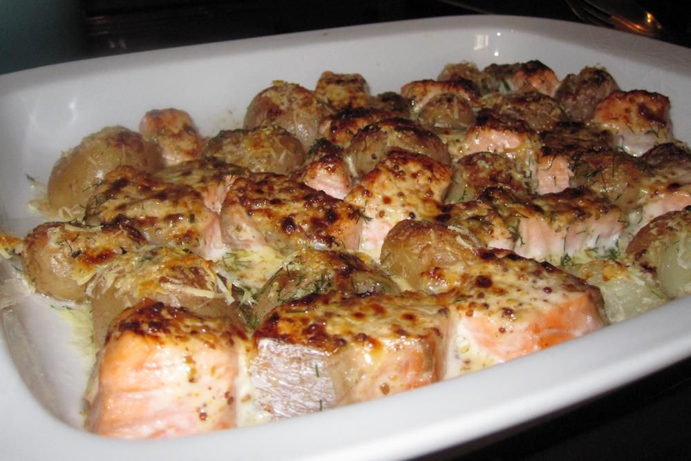Salmon And Potato Bake