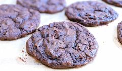 black hearted cookies