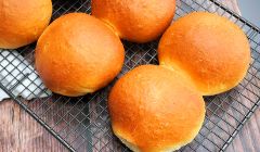 brioche buns