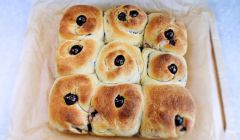 cherry buns