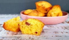 cornmeal muffins