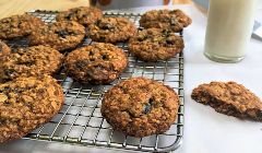 oatmeal raisin cookies