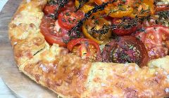 tomato crostata