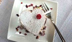 valentine mini heart cake