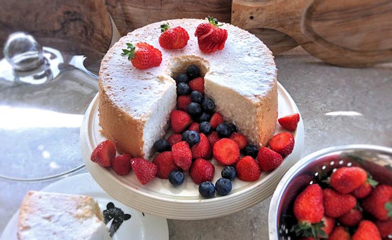 Angel food cake
