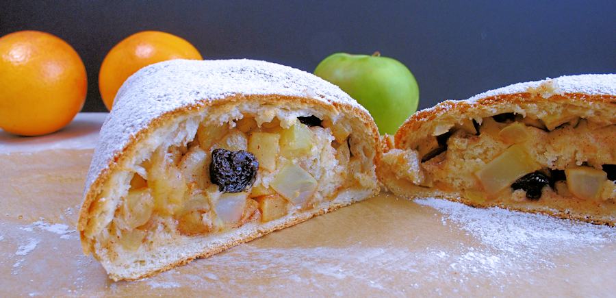 Apple strudel