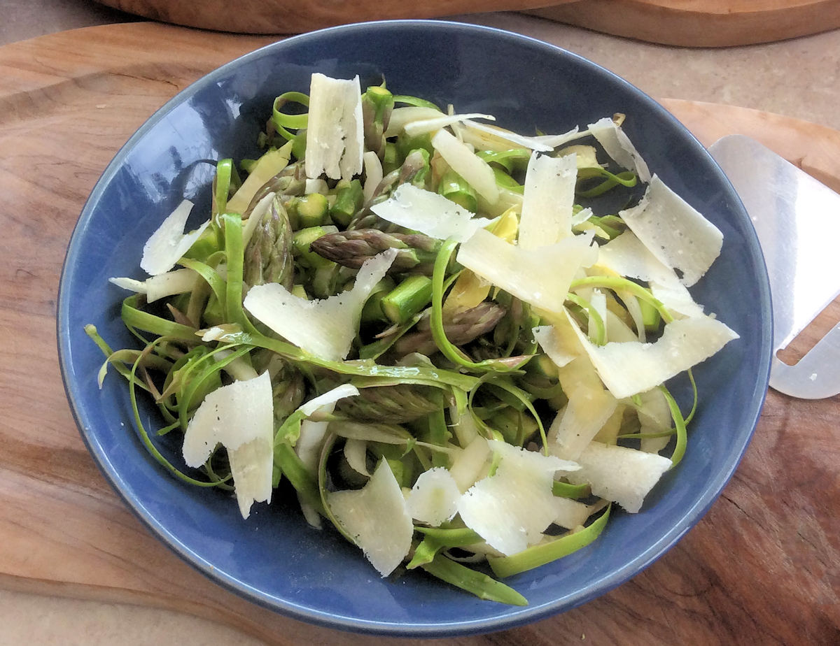 raw asparagus salad cuisinefiend.com