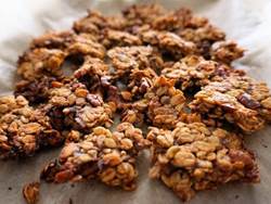 banana-nut-granola