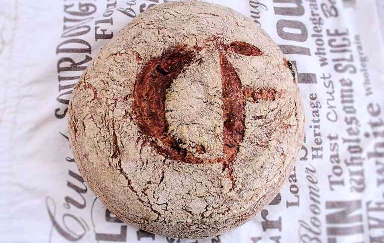 Beetroot bread