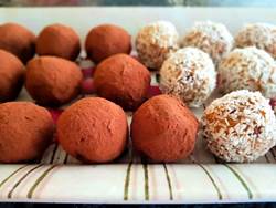 carrot-cake-energy-balls