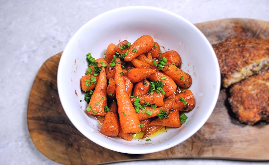 Fondant carrots