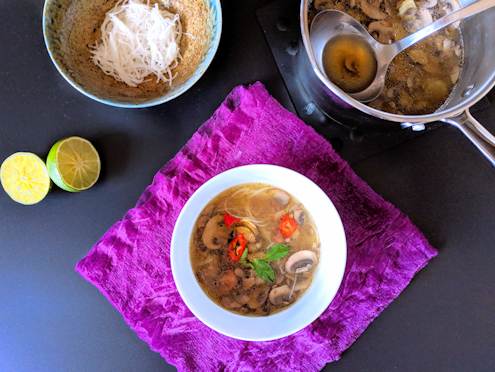 tom yum soup