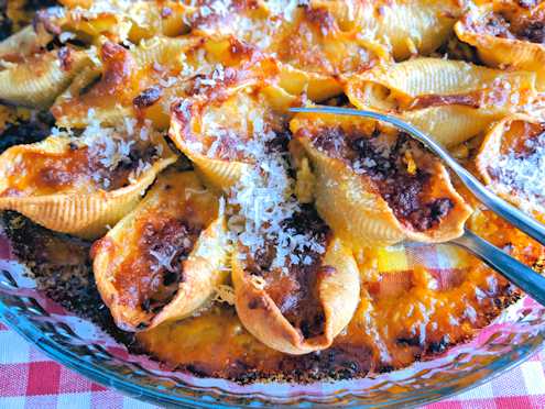 conchiglioni with beef ragu