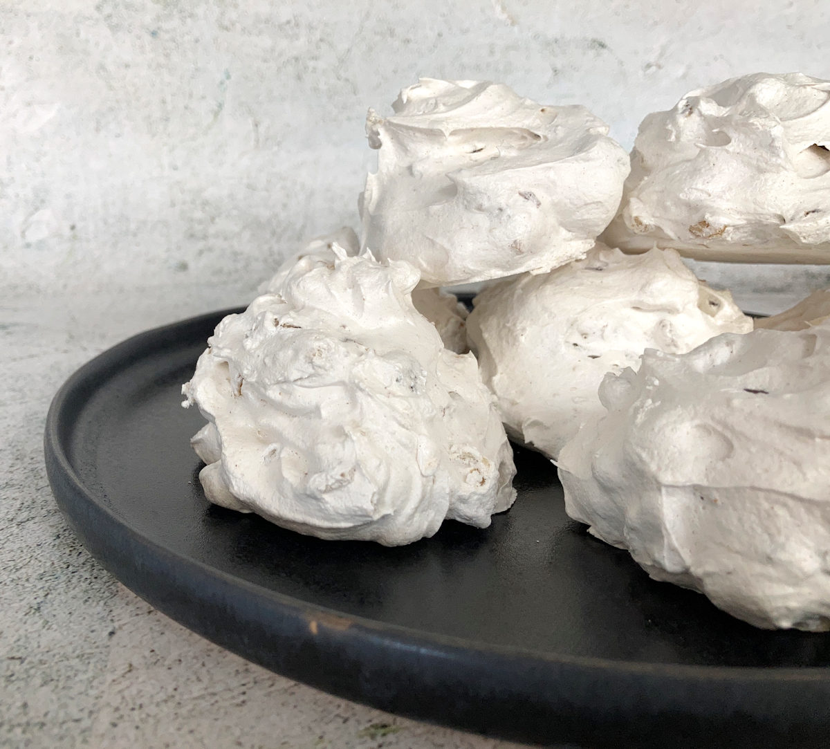 date and walnut nougat meringues cuisinefiend.com