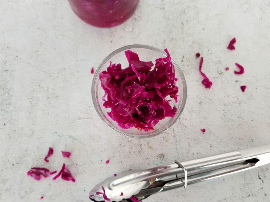 fermented red cabbage cuisinefiend.com