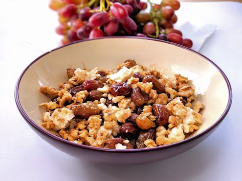 feta with grapes and walnuts