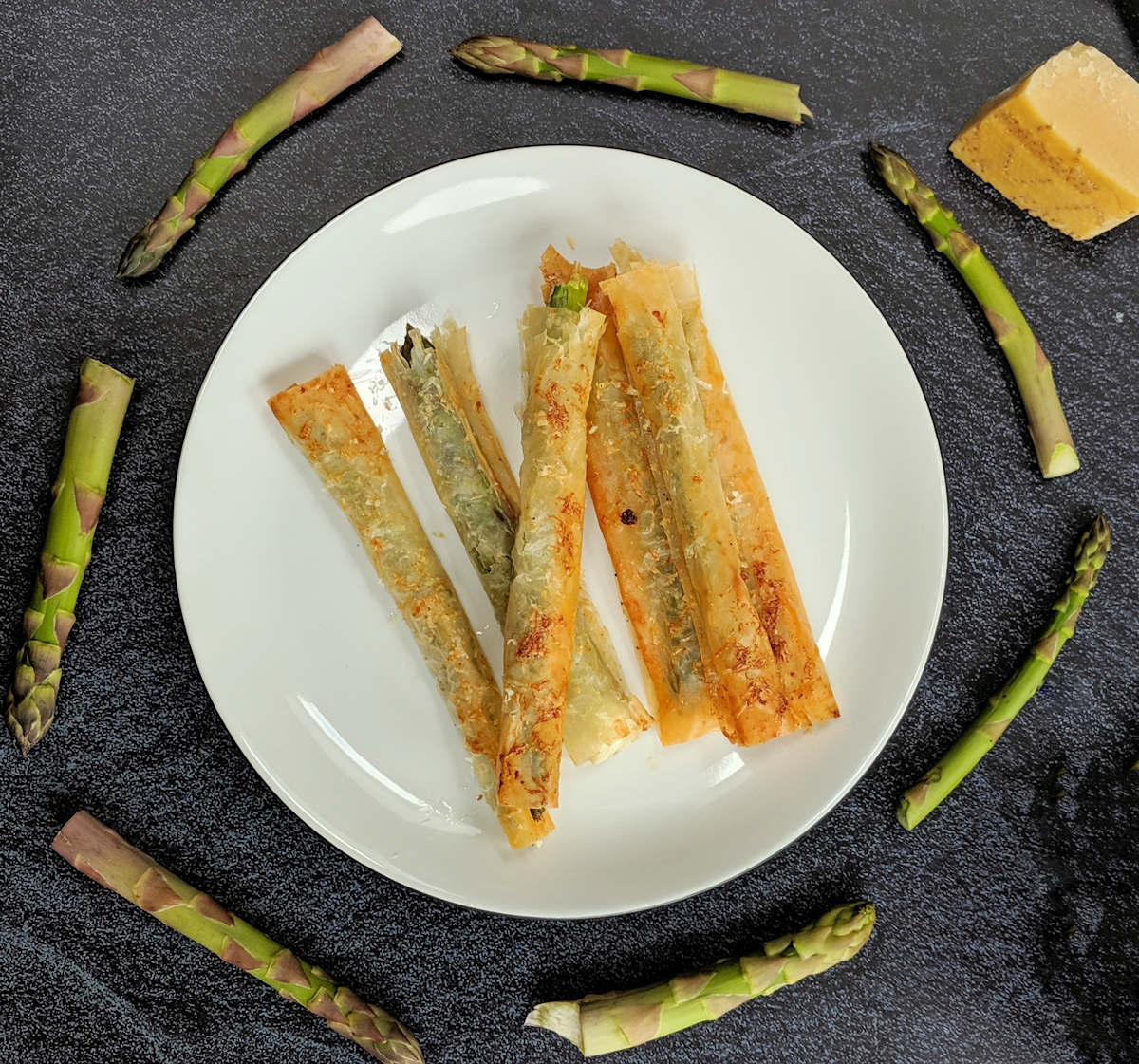filo wrapped asparagus cuisinefiend.com