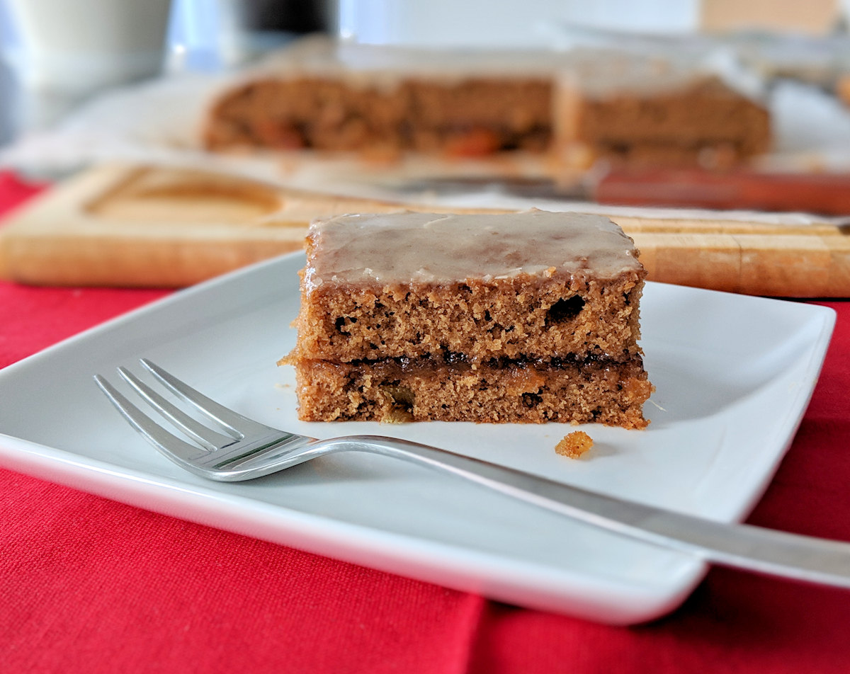 gingerbread cake cuisinefiend.com