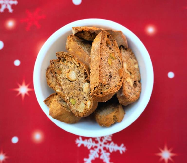 gingerbread biscotti cuisinefiend.com
