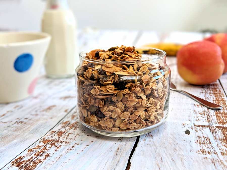 homemade granola cuisinefiend.com