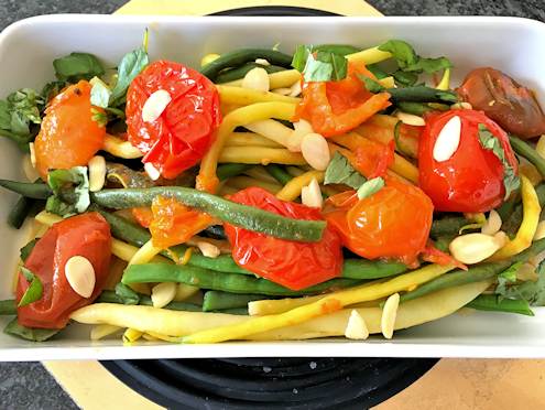 green beans and tomatoes