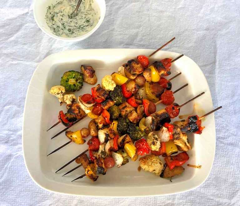 halloumi and vegetable skewers cuisinefiend.com
