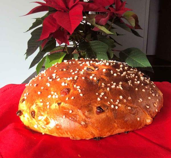 Julekake - Norwegian Christmas Bread | Recipe | Cuisine Fiend