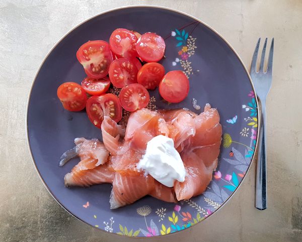 smoked salmon and salads cuisinefiend.com keto diary