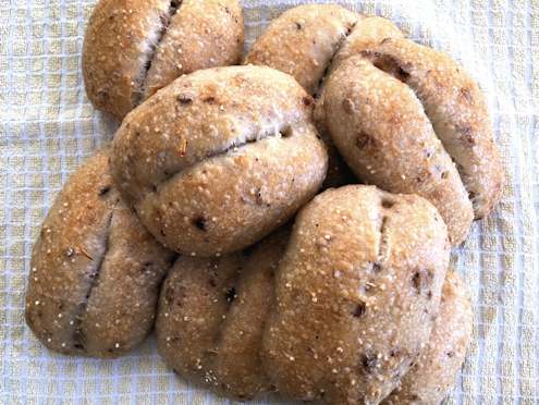Malted dimple rolls