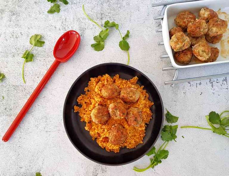 pork meatballs with tomato bulgur cuisinefiend.com