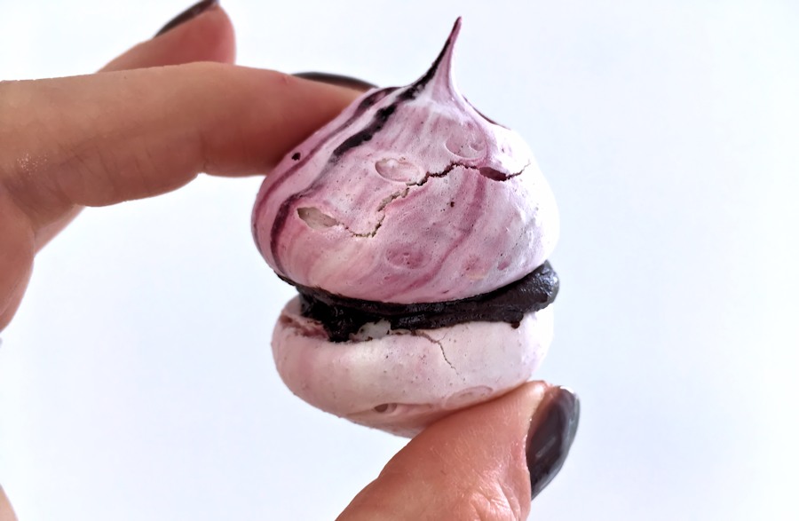 Meringue kiss