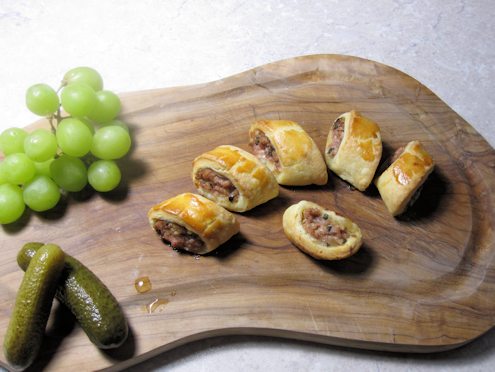 mini sausage rolls