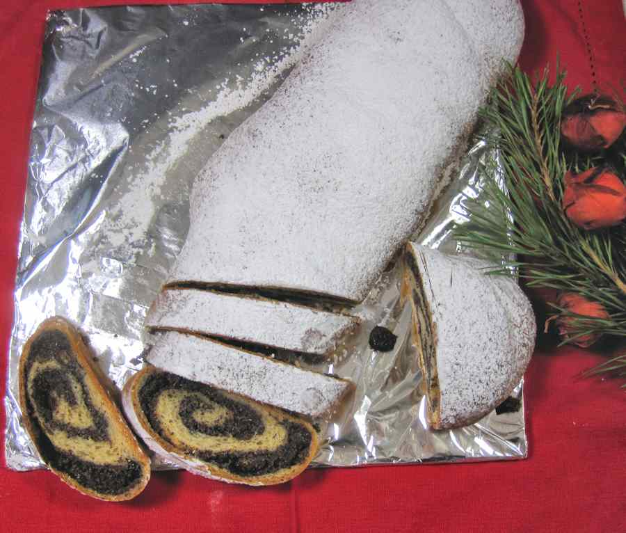 Mohnstollen - Poppy Seed Log | Recipe | Cuisine Fiend