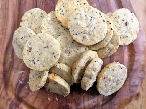 olive and seaweed crackers