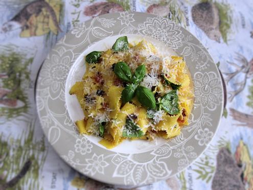 pasta with fresh tomatoes