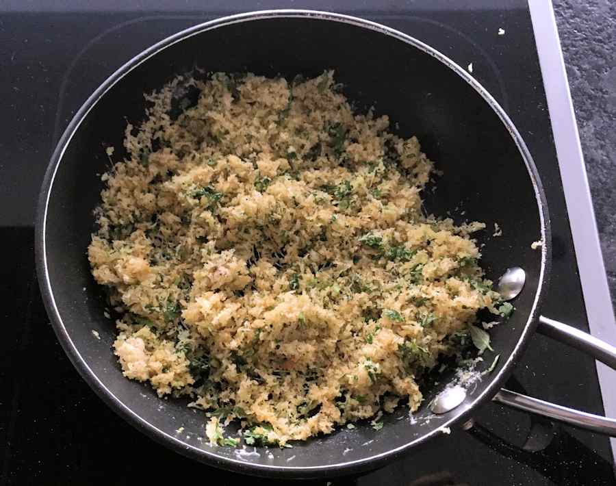 toasted breadcrumbs