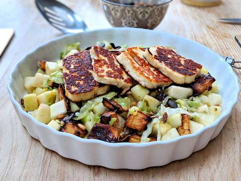 pear pumpkin and halloumi salad