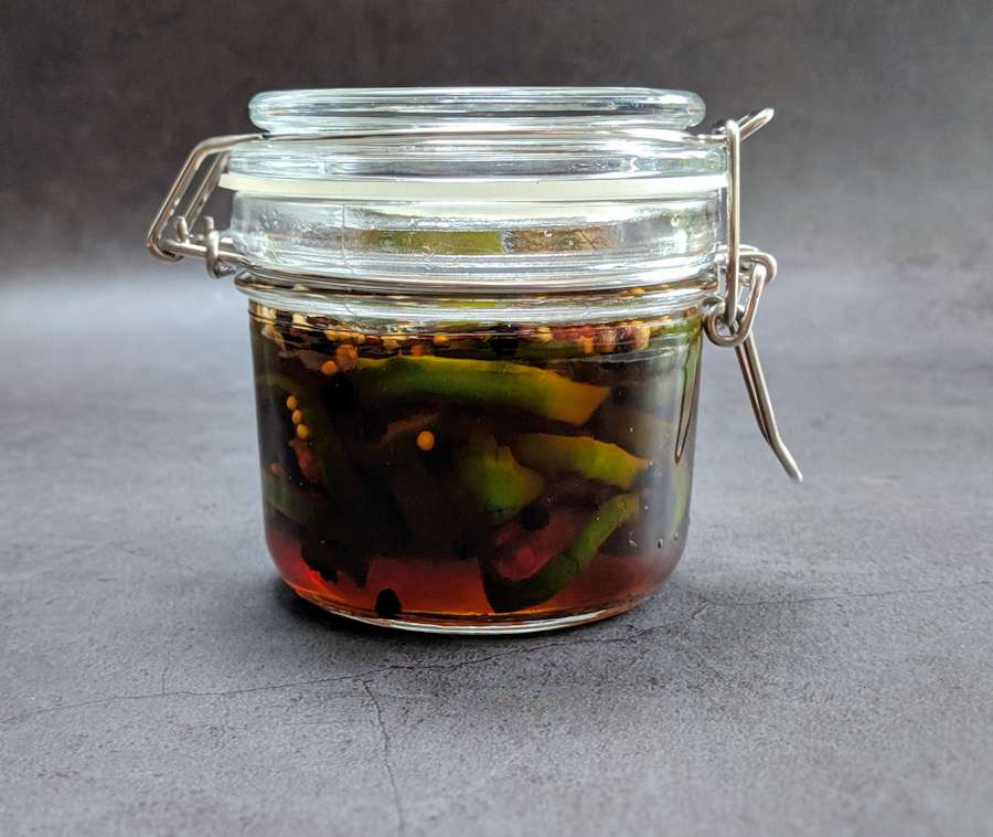 quick pickled jalapenos cuisinefiend.com