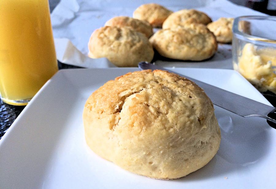 Pineapple scones