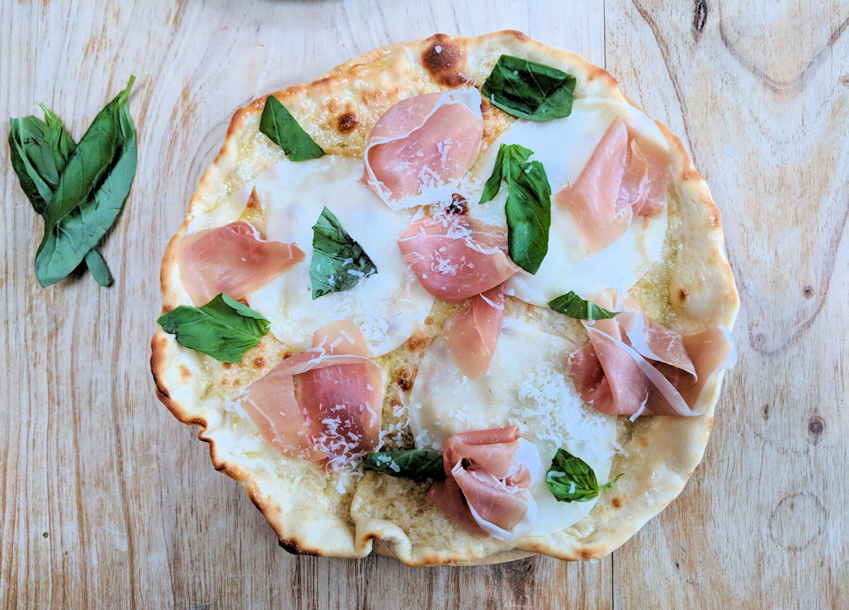 pizza bianca cuisinefiend.com