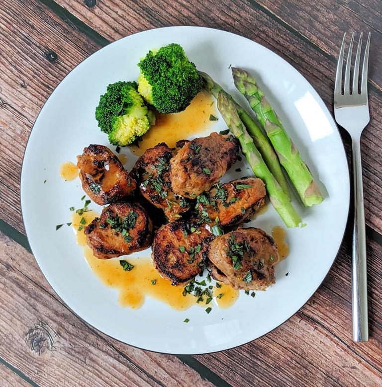 pork griot cuisinefiend.com