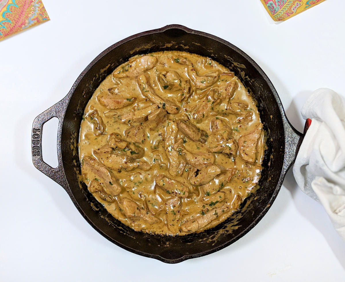 pork stroganoff cuisinefiend.com