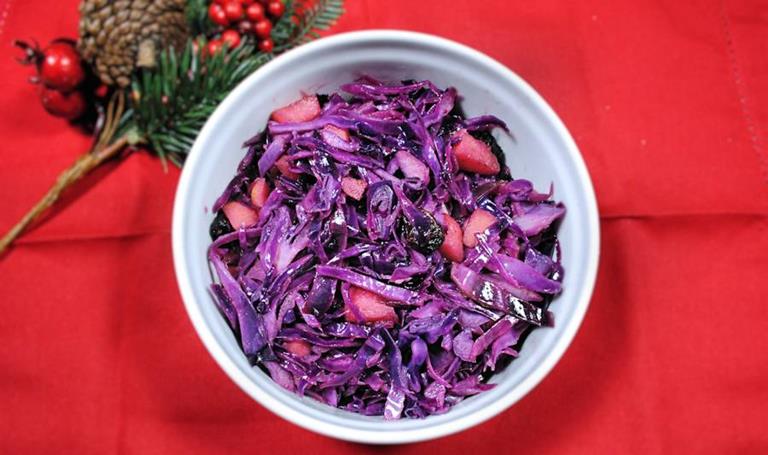 Festive red cabbage