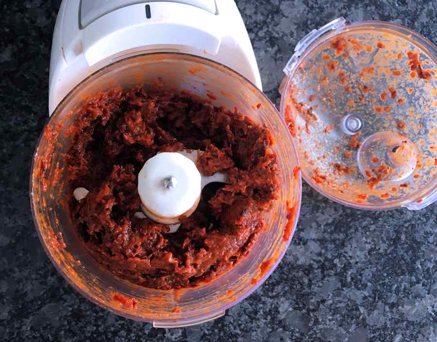 sundried tomato paste