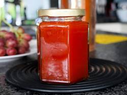 rose-hip-jam