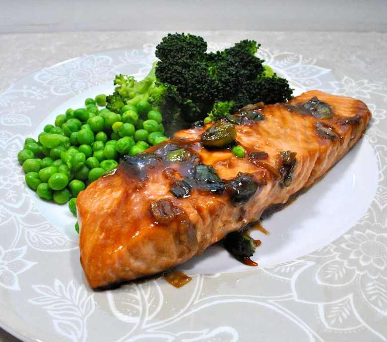 salmon in oyster sauce cuisinefiend.com