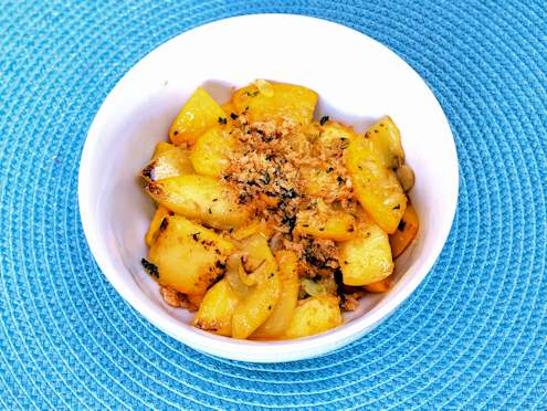sauteed courgettes with magic breadcrumbs