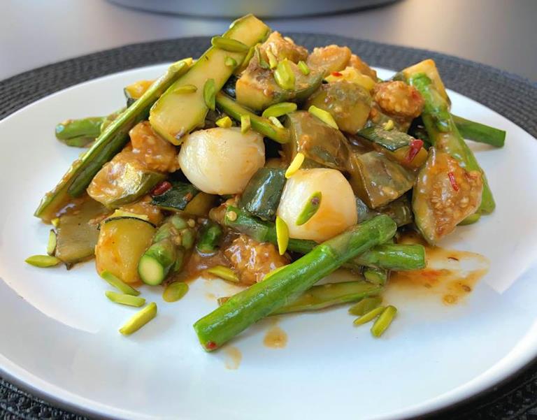 scallop asparagus and aubergine stir fry cuisinefiend.com