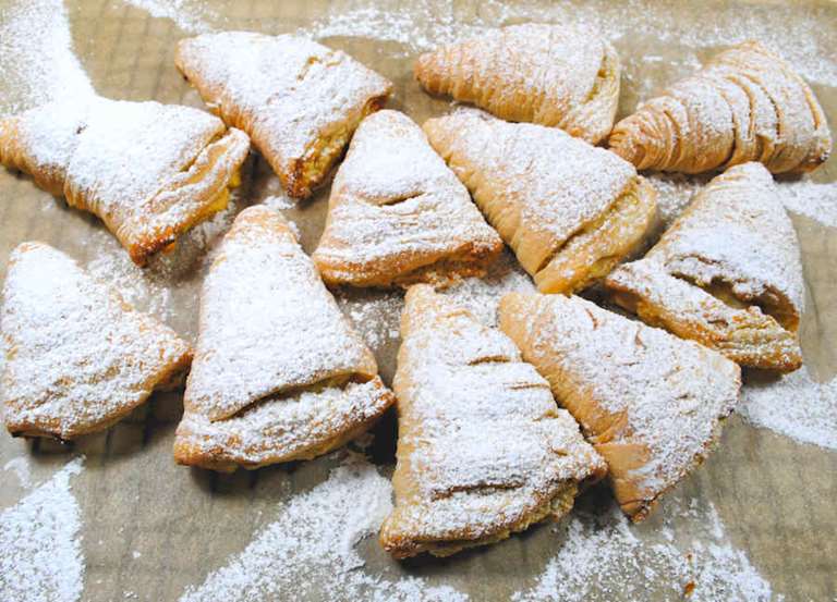 Sfogliatelle Recipe Cuisine Fiend