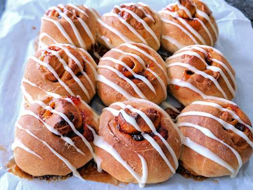 sourdough buns with jam